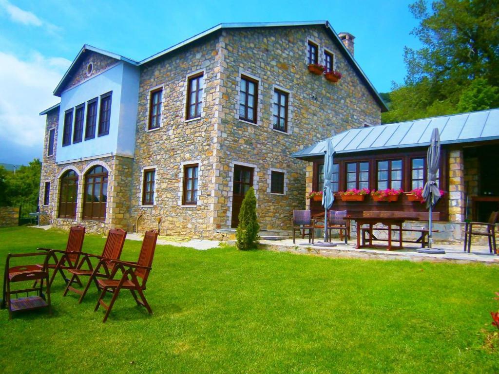 Argyro Guesthouse Нимфайон Экстерьер фото